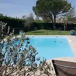 度假居 Avec Piscine La Petite Gironde *