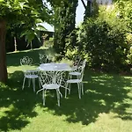 度假居 Avec Piscine La Petite Gironde *