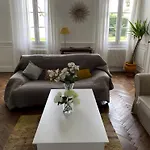 度假居 Avec Piscine La Petite Gironde Porcheres