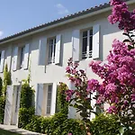 度假居 Avec Piscine La Petite Gironde *