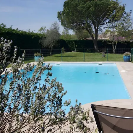 Avec Piscine La Petite Gironde Porcheres