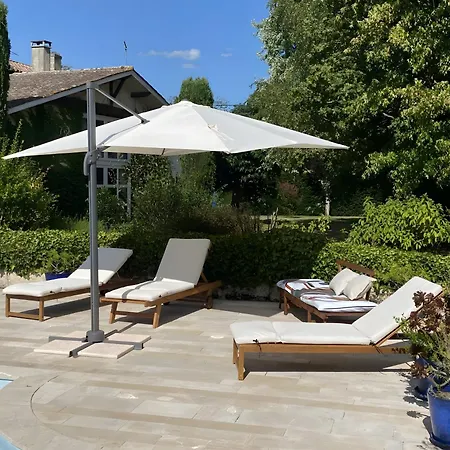 Avec Piscine La Petite Gironde *