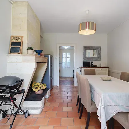 بيت للعطل Avec Piscine La Petite Gironde *